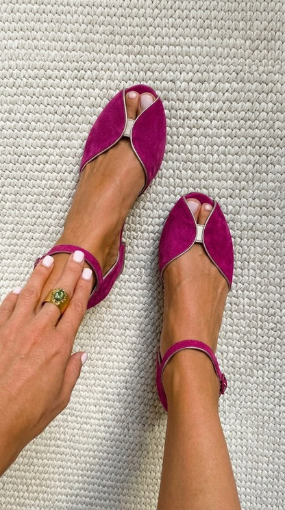 Olivia | Elegant Vintage Sandals